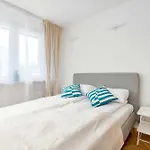 Apartment Bright For 5 In Center By Renters